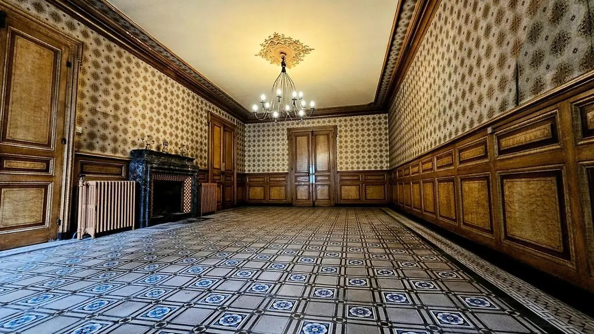 Chateau Louis XI En Beaujolais Beaujeu  Villa Beaujeu (Rhone)