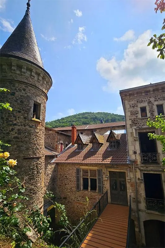 Chateau Louis XI En Beaujolais Beaujeu  Beaujeu (Rhone)